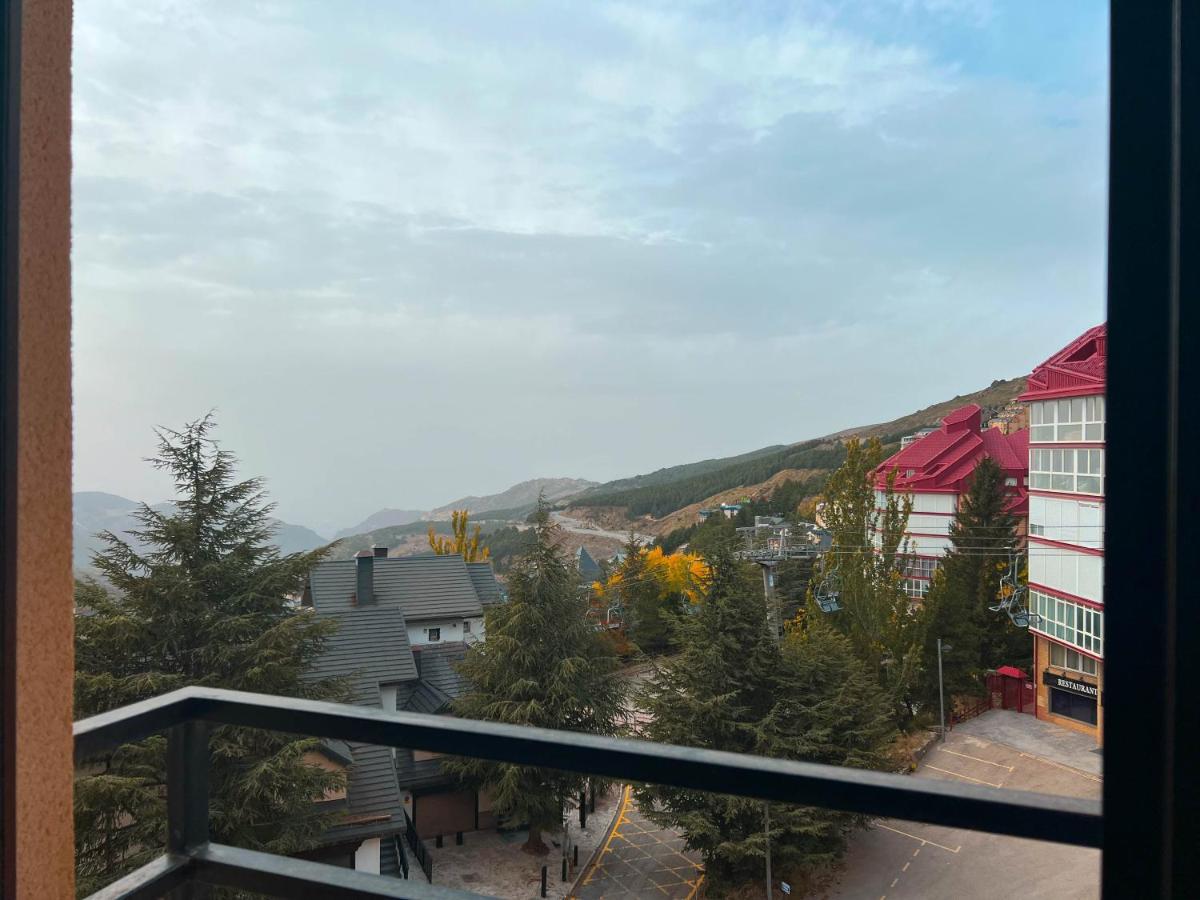 Apartamentos A Vivir Sierra Nevada 3000 Eksteriør bilde